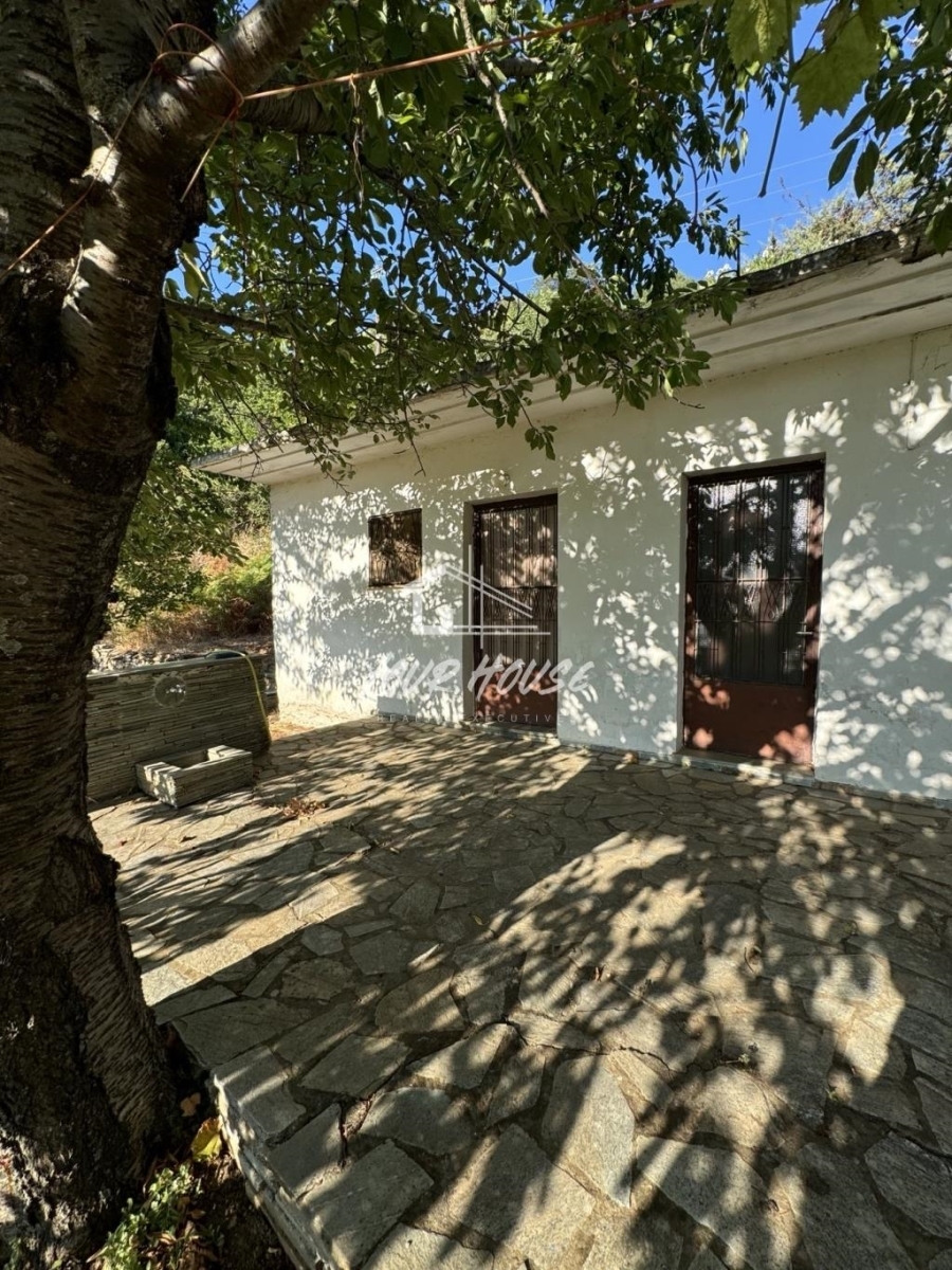 (Προς Πώληση) Κατοικία Μονοκατοικία || Ν. Εύβοιας/Κάρυστος - 60 τ.μ, 2 Υ/Δ, 70.000€ 