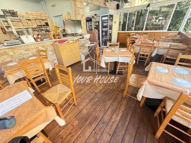 (For Sale) Commercial Retail Shop || Athens Center/Zografos - 70 Sq.m, 35.000€ 
