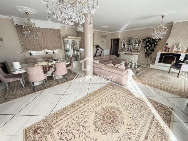 (For Sale) Residential Building || Athens West/Agia Varvara - 577 Sq.m, 7 Bedrooms, 1.100.000€ 