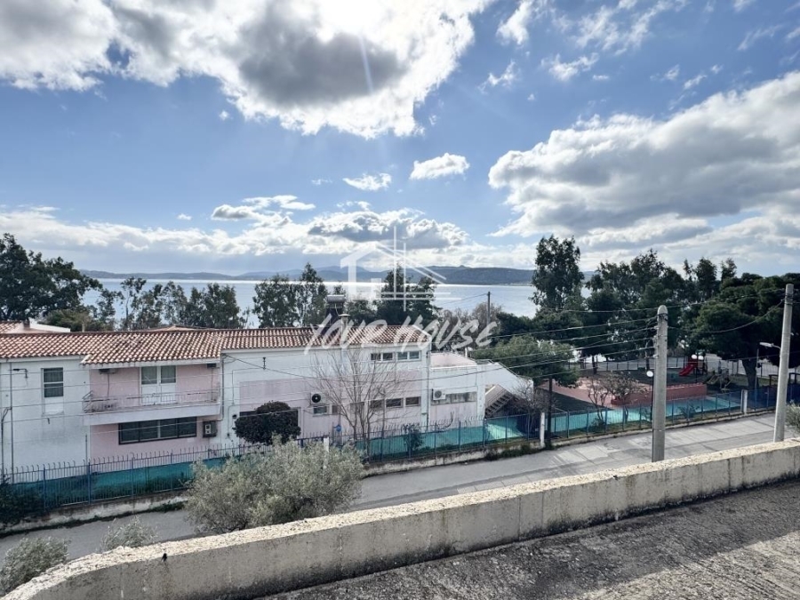 (Προς Πώληση) Κατοικία Μεζονέτα || Δυτική Αττική/Νέα Πέραμος (Μεγ.Πεύκο) - 335 τ.μ, 5 Υ/Δ, 260.000€ 